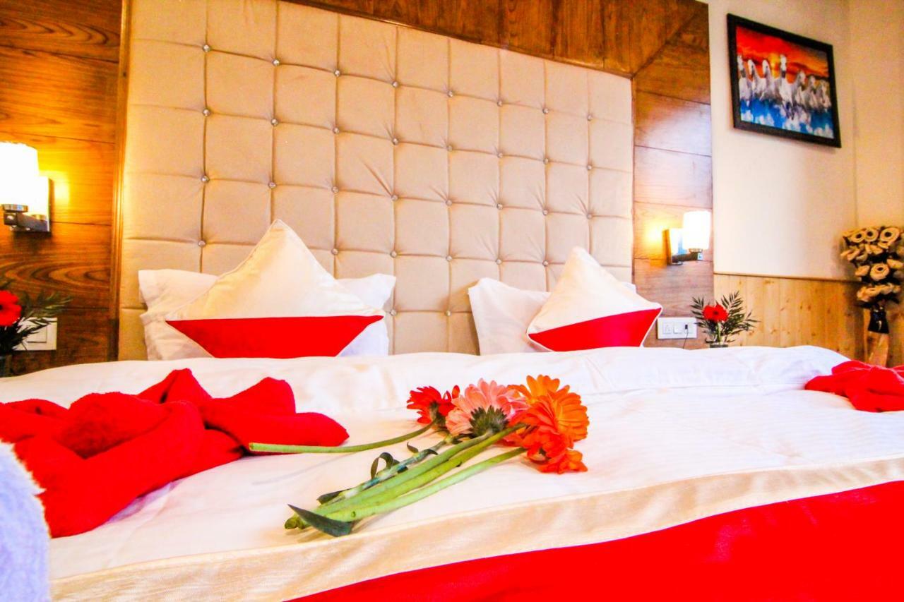Highq Manali Hotell Eksteriør bilde